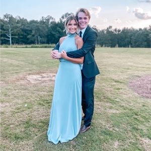 Meet your Posher, Addi